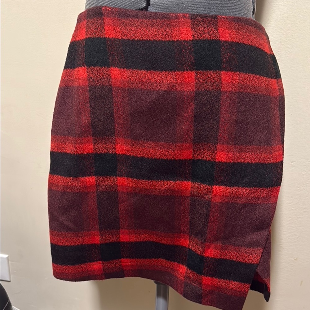 Abercrombie & Fitch Red and Black Asymmetrical Mini Skirt